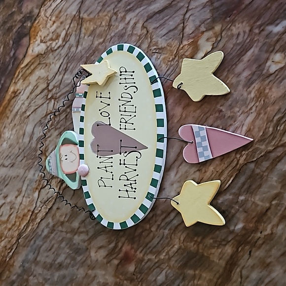 PLANT HARVEST LOVE FRIENDSHIP Wall Hanging - Picture 1 of 4